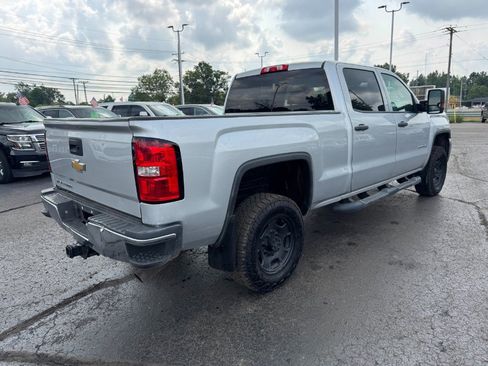 Used 2019 GMC Sierra 2500 4x4 Crew Cab w/ Sierra Convenience Package image 5