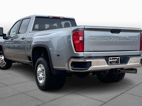 New 2026 Chevrolet Silverado 3500 LT image 13