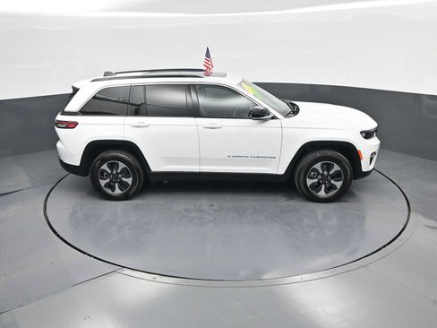 Used 2024 Jeep Grand Cherokee Limited 4xe AWD/4WD image 18