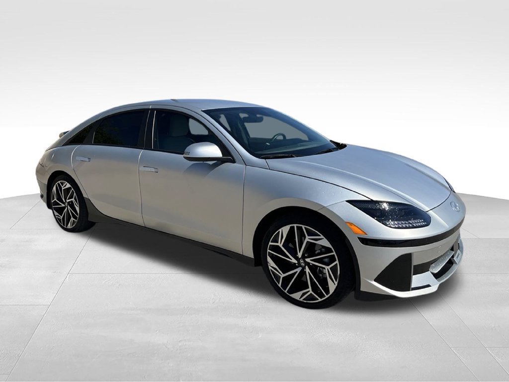 Used 2024 Hyundai Ioniq 6 SEL RWD image 5