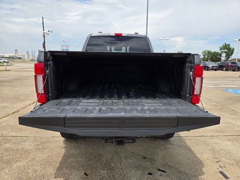 Used 2022 Ford F250 Lariat w/ Tremor Off-Road Package AWD/4WD image 6