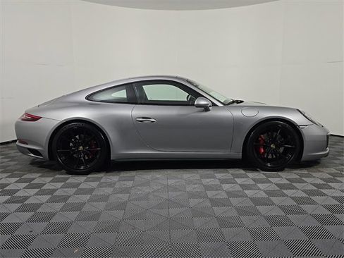 Used 2017 Porsche 911 Carrera 4S image 8