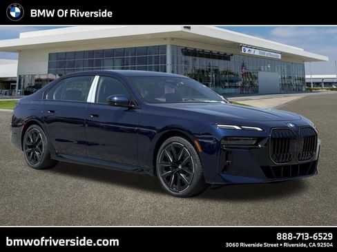 New 2026 BMW 740i RWD image 1