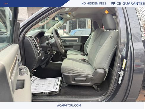 Used 2016 RAM 2500 Tradesman w/ Chrome Appearance Group AWD/4WD image 13