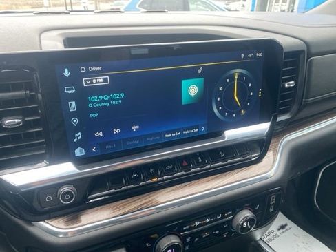 Used 2024 Chevrolet Silverado 1500 RST image 13