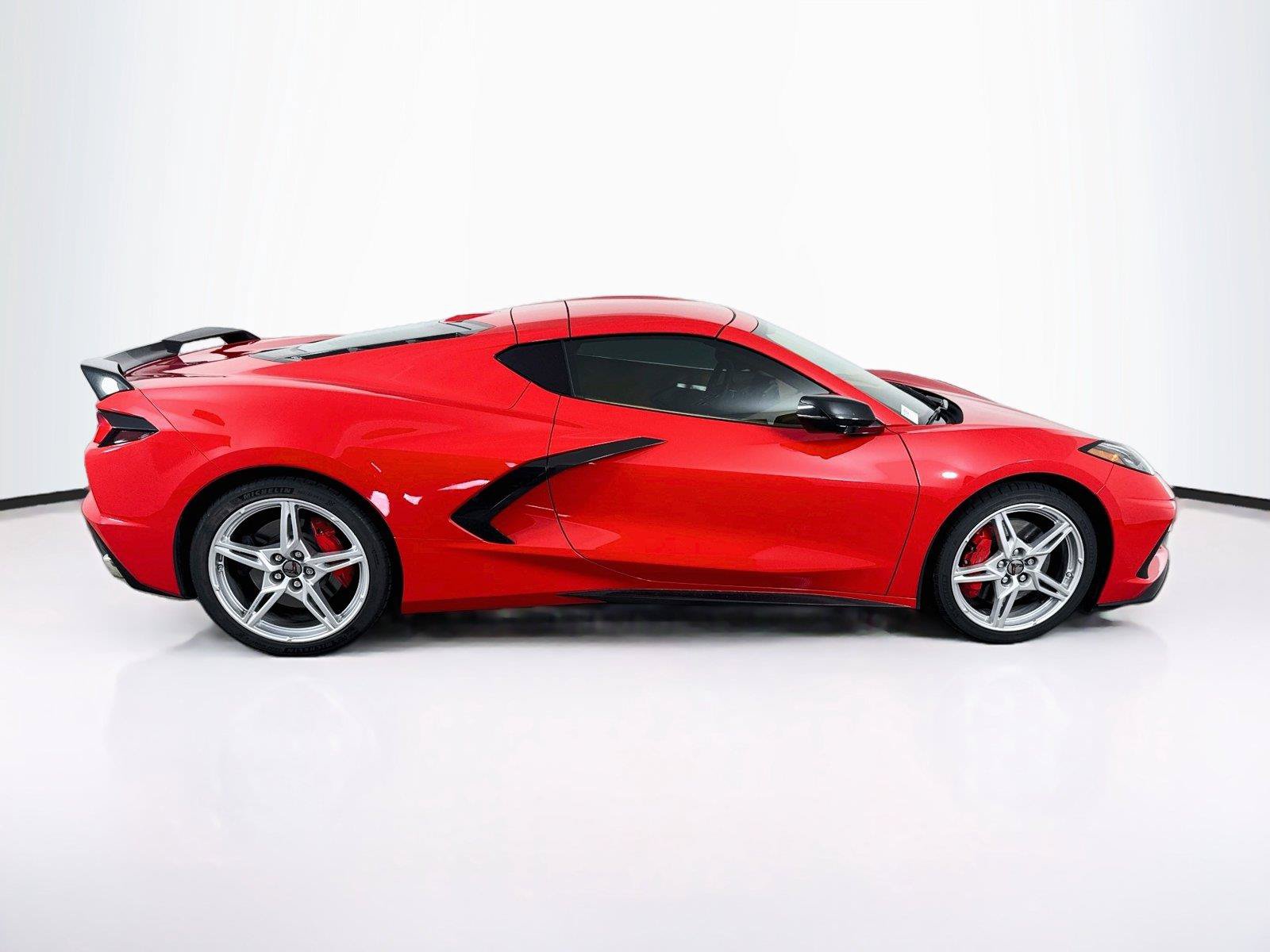 Used 2020 Chevrolet Corvette Stingray Premium Cpe w/ 3LT Preferred Equipment Group RWD image 6