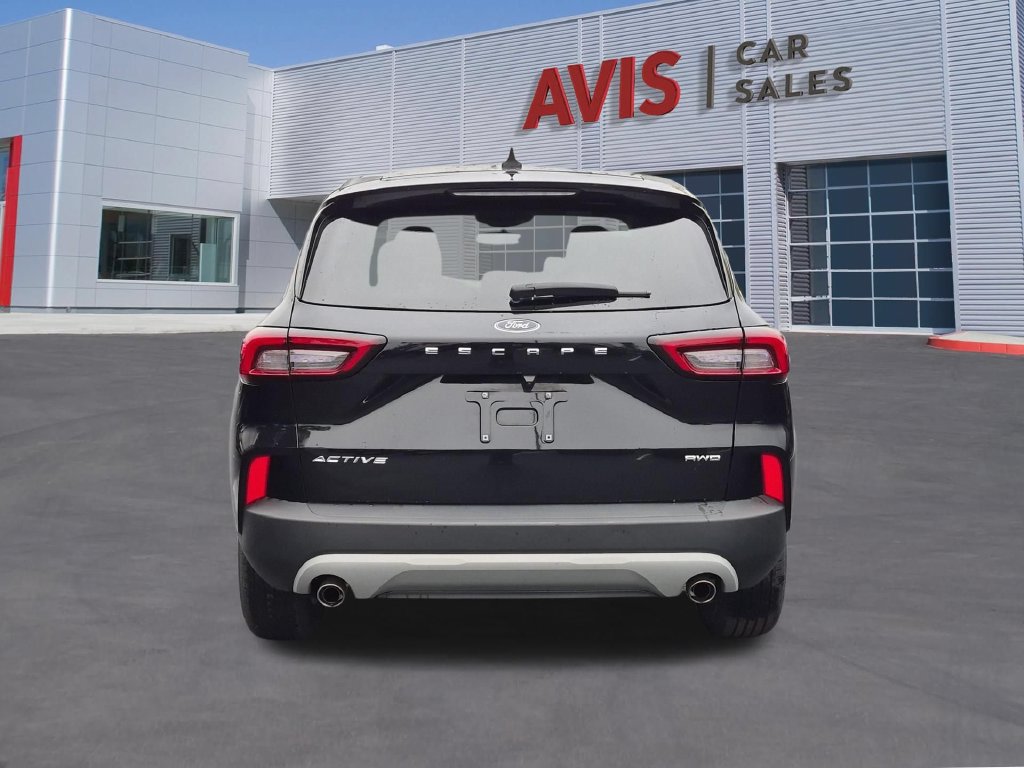 Used 2025 Ford Escape Active AWD/4WD image 7