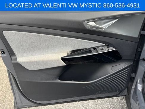 Used 2023 Volkswagen ID.4 Pro RWD image 32
