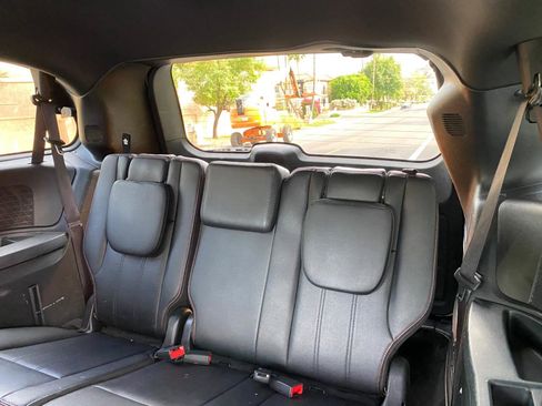 Used 2019 Dodge Grand Caravan GT FWD image 34