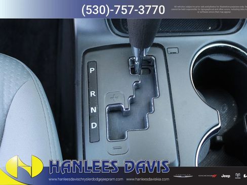 Used 2012 Kia Sorento LX w/ Convenience Pkg FWD image 19