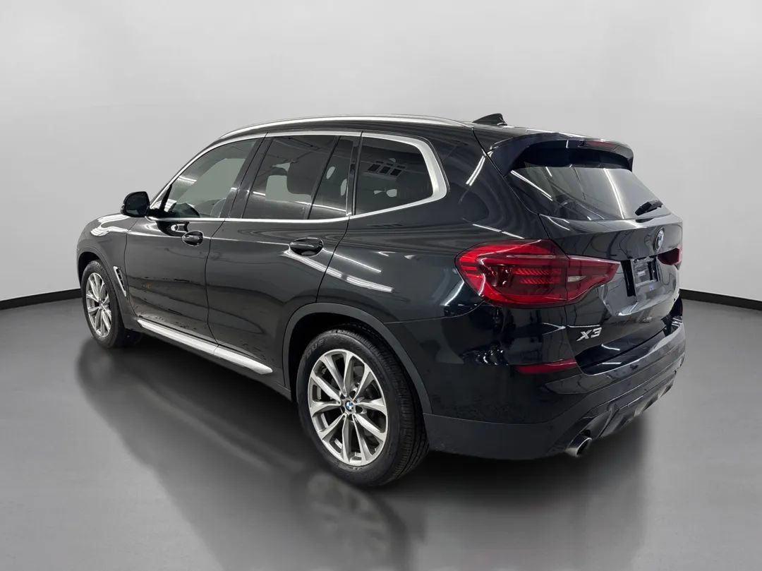Used 2019 BMW X3 xDrive30i w/ Premium Package AWD/4WD image 7