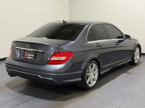 Used 2013 Mercedes-Benz C 250 Sedan image 5