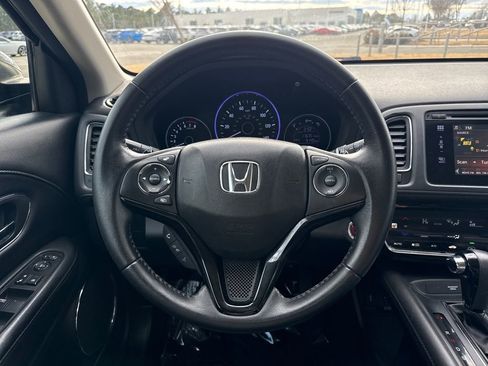 Used 2018 Honda HR-V EX-L image 18