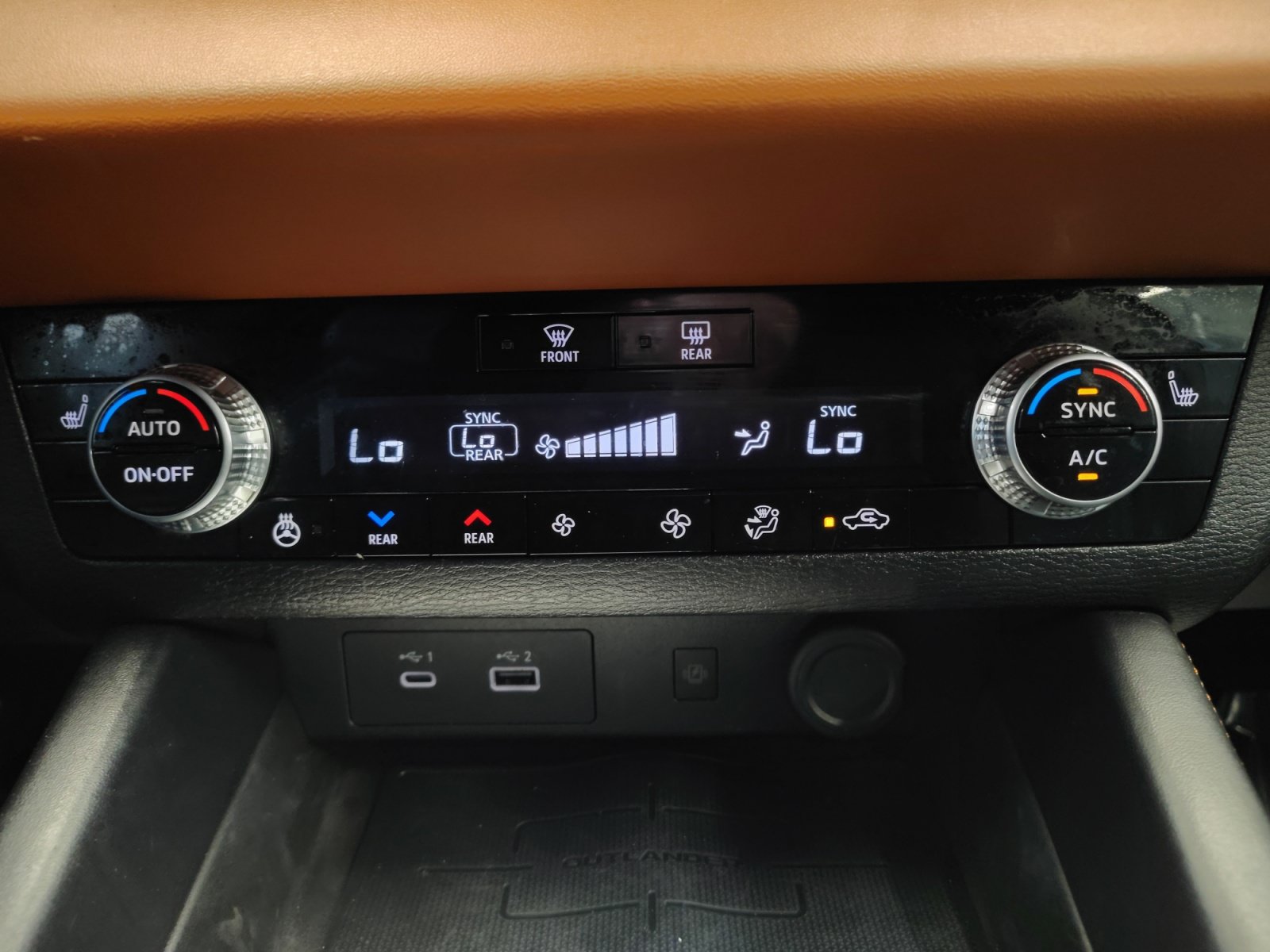 Used 2023 Mitsubishi Outlander SEL FWD image 19