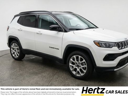 Used 2025 Jeep Compass Limited AWD/4WD image 1