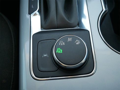 Used 2023 Chevrolet Blazer LT image 27