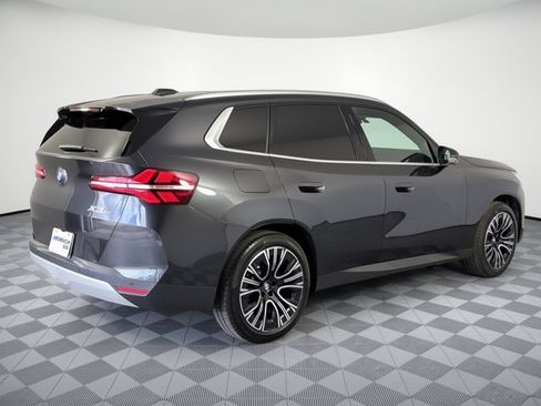 Used 2025 BMW X3 xDrive30i w/ Premium Package AWD/4WD image 9