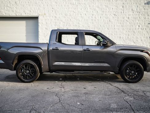 Used 2026 Toyota Tundra Limited AWD/4WD image 17
