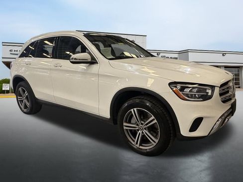 Used 2020 Mercedes-Benz GLC 300 4MATIC w/ Multimedia Package image 7