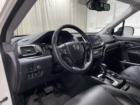 Used 2017 Honda Ridgeline RTL-E image 10