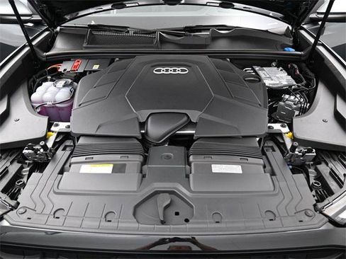 New 2026 Audi Q8 Prestige image 15