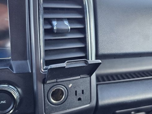 Used 2018 Ford F150 XLT w/ Equipment Group 302A Luxury image 20