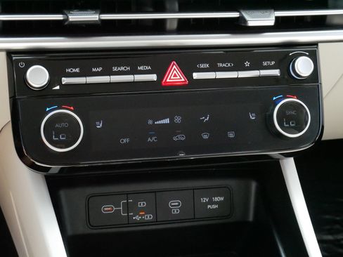 Used 2026 Hyundai Tucson SEL AWD/4WD image 23