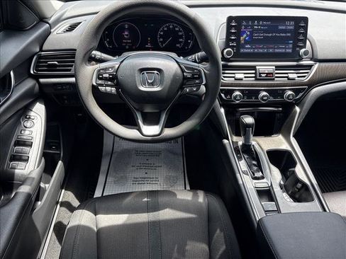 Used 2019 Honda Accord EX image 6