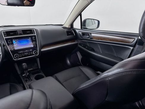 Used 2018 Subaru Outback 2.5i Limited AWD/4WD image 27