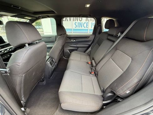 Used 2026 Honda CR-V Sport image 9