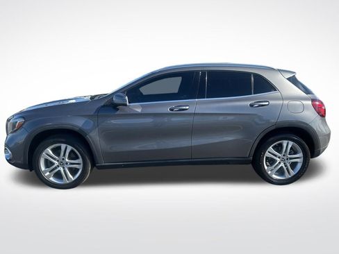 Used 2020 Mercedes-Benz GLA 250 4MATIC image 2