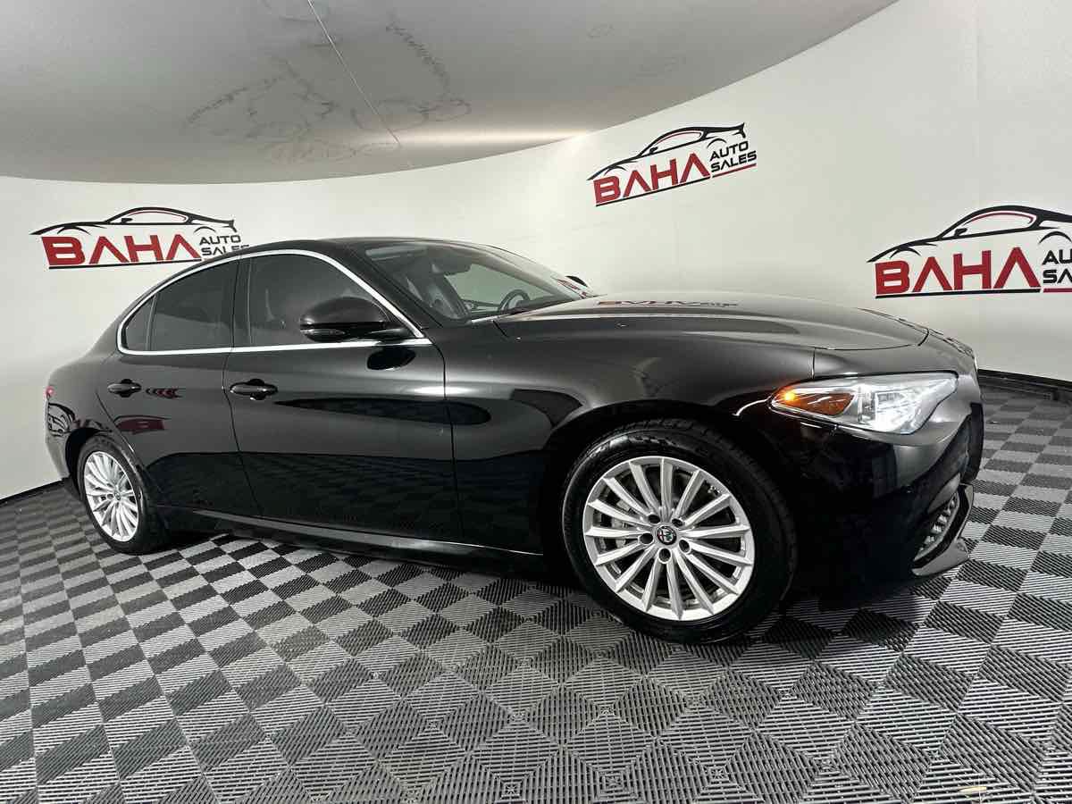 Used 2021 Alfa Romeo Giulia Sprint w/ Active Assist 1 Package RWD image 13