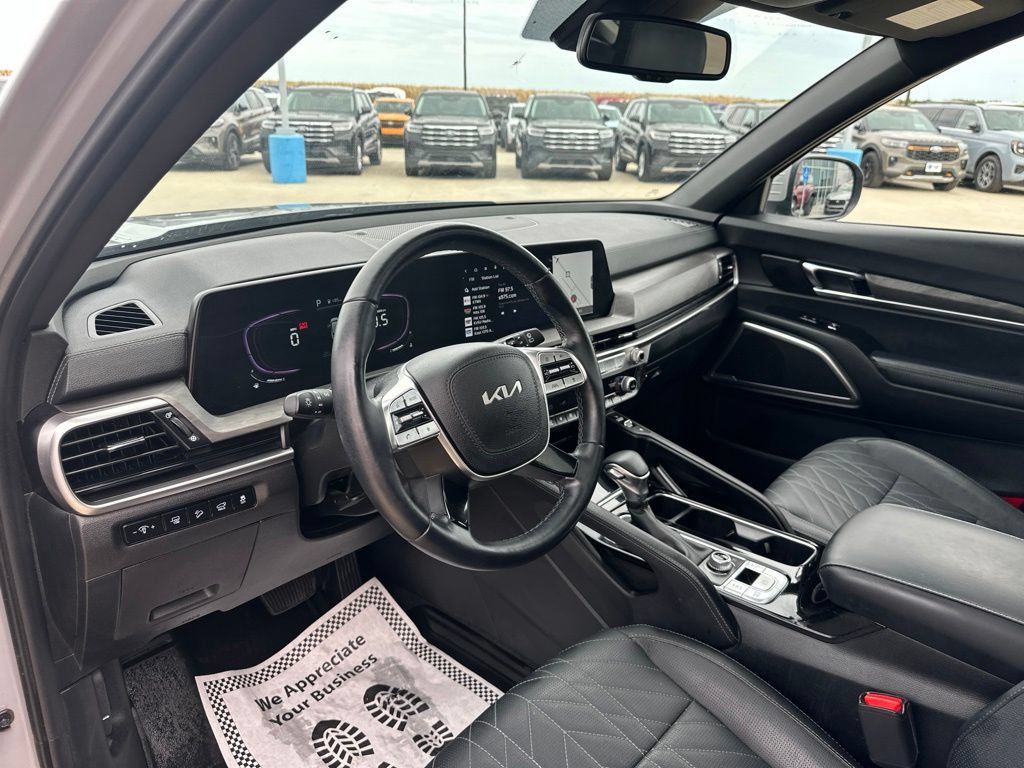 Used 2024 Kia Telluride EX X-Line AWD/4WD image 12