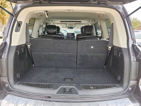 Used 2024 INFINITI QX80 Luxe image 26