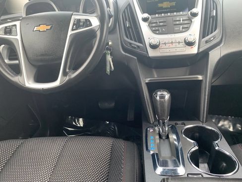 Used 2017 Chevrolet Equinox LT w/ Convenience Package FWD image 11