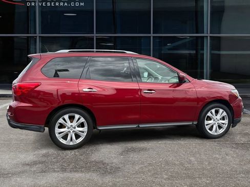 Used 2018 Nissan Pathfinder SL w/ SL Premium Package AWD/4WD image 6