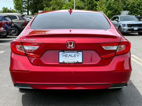 Used 2018 Honda Accord LX image 7