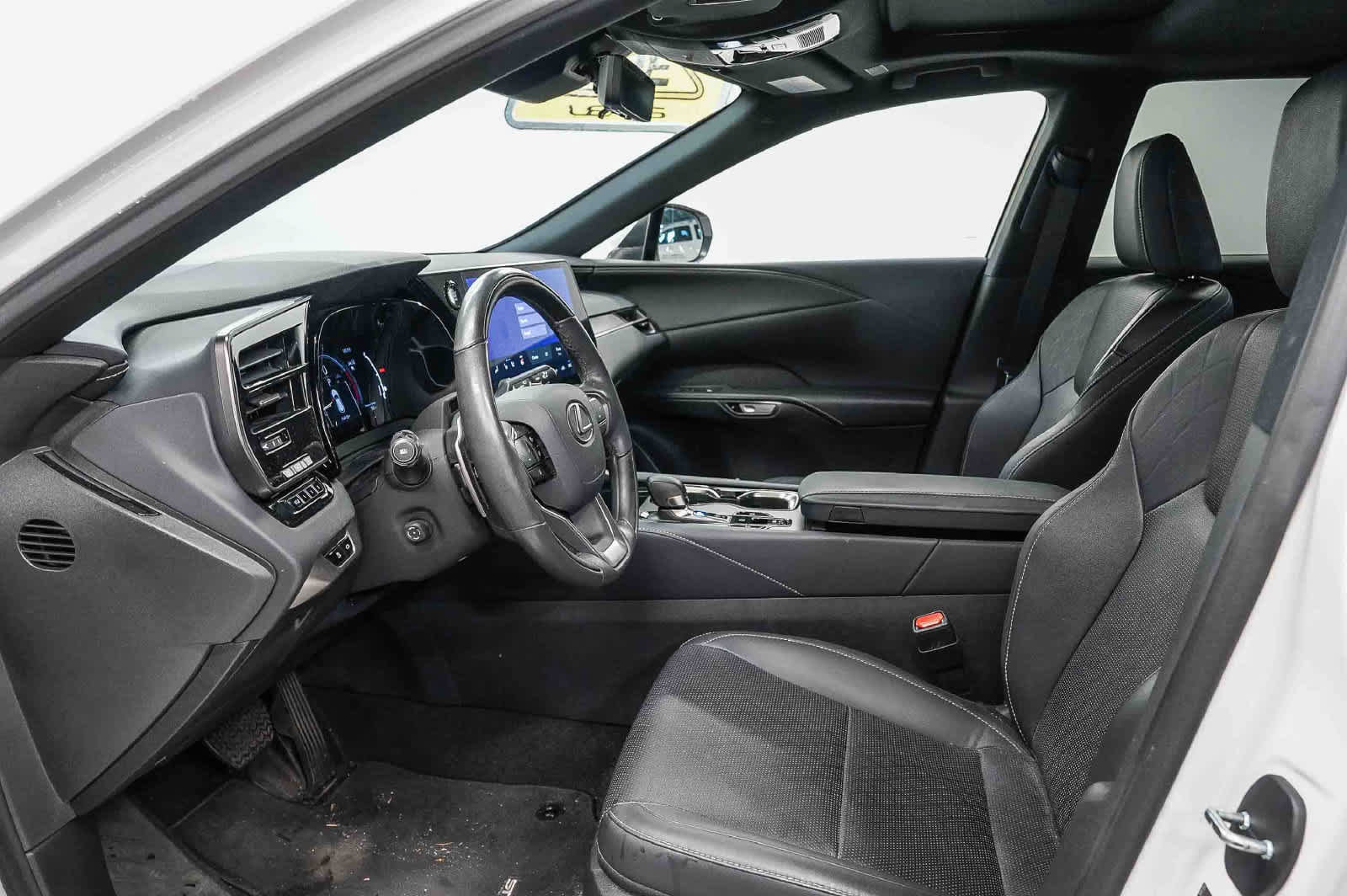 Used 2024 Lexus RX 350 Premium Plus w/ Convenience Package FWD image 18