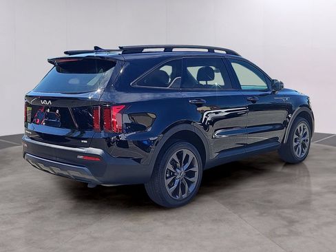 Certified 2023 Kia Sorento X-Line EX AWD/4WD image 4