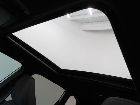 New 2026 Subaru Forester Premium image 21