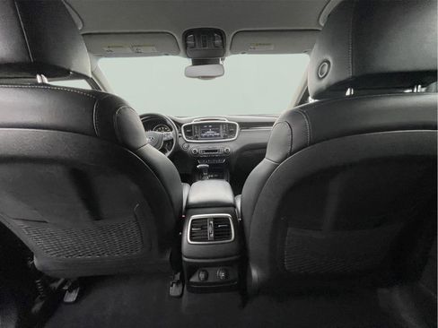Used 2019 Kia Sorento EX AWD/4WD image 17