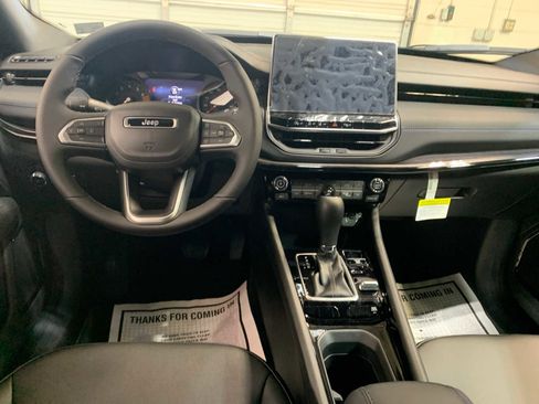 New 2026 Jeep Compass Limited AWD/4WD image 4