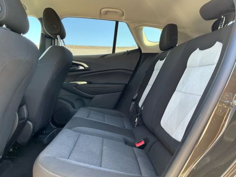 Used 2024 Chevrolet Trax LS FWD image 18