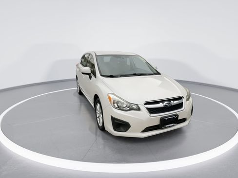 Used 2013 Subaru Impreza 2.0i Premium image 2