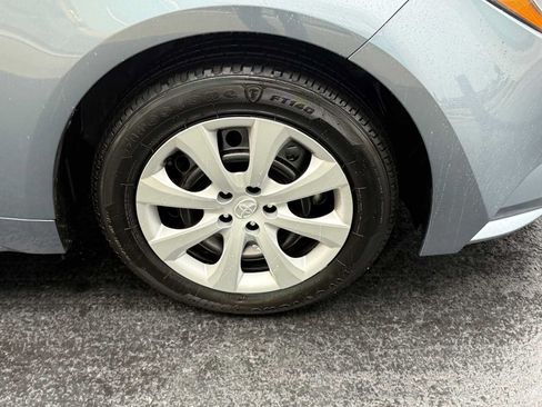 Used 2024 Toyota Corolla LE FWD image 6