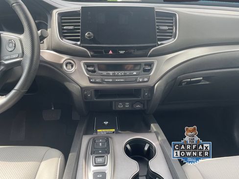 Used 2024 Honda Passport EX-L image 11