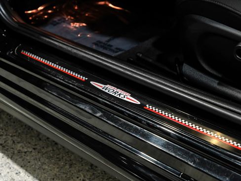 Used 2019 MINI Cooper John Cooper Works w/ Signature Upholstery Package image 33