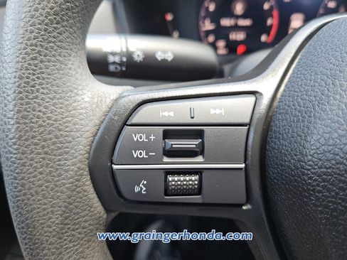 Used 2024 Honda Accord EX image 19