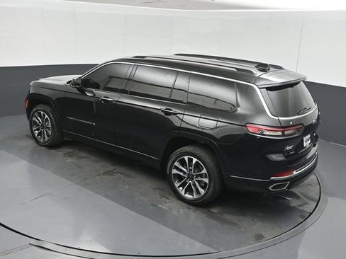 Used 2021 Jeep Grand Cherokee L Overland w/ Luxury Tech Group IV AWD/4WD image 49