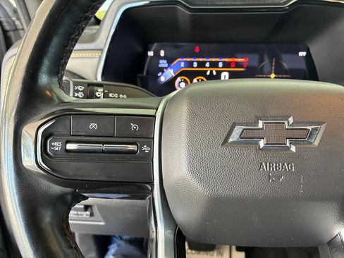 Used 2023 Chevrolet Colorado ZR2 w/ ZR2 Convenience Package III AWD/4WD image 23
